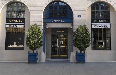 Chanel watch repair shops